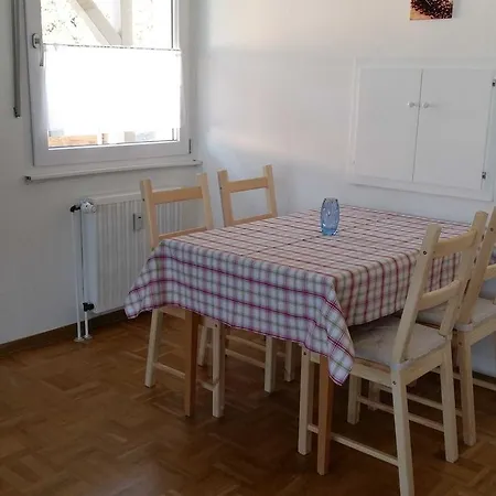 Apartment Haus Auf Zeit *